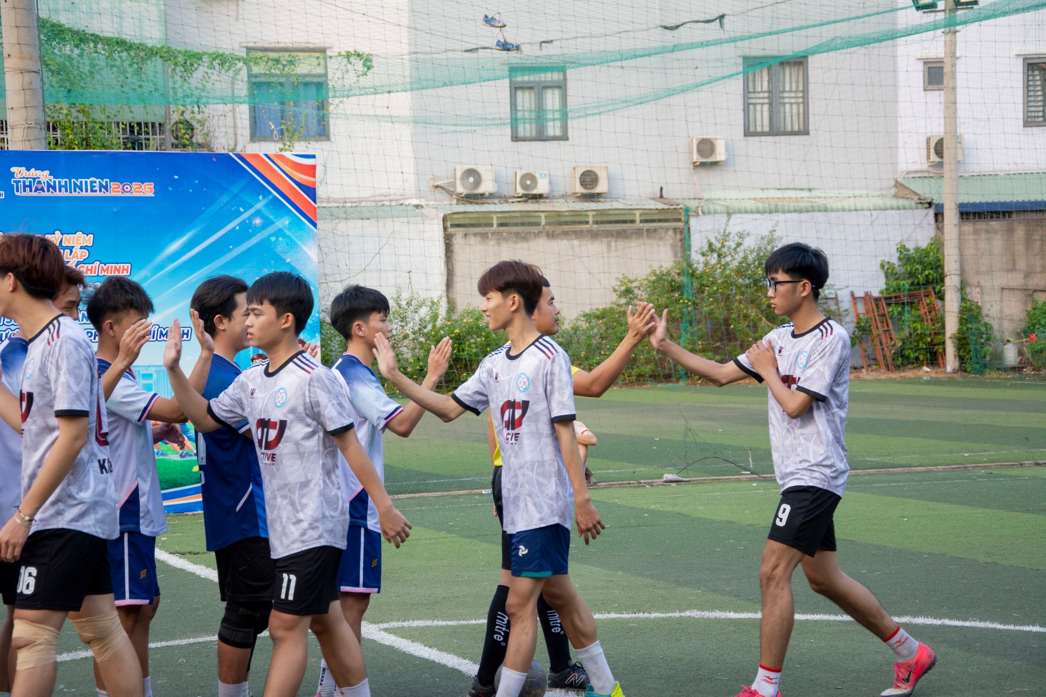 [HÌNH ẢNH] BÁN KẾT 2 – QTKD 1  QTKD 2