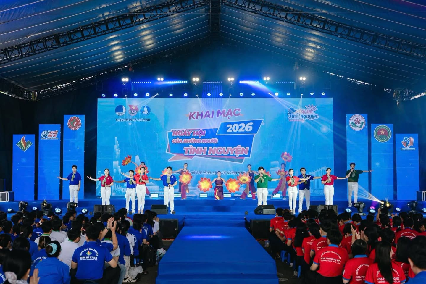 ĐẦM SEN RỘN RÀNG NGÀY HỘI QUÂN CÁC CHƯƠNG TRÌNH, CHIẾN DỊCH TÌNH NGUYỆN HÈ TP. HỒ CHÍ MINH NĂM 2026!